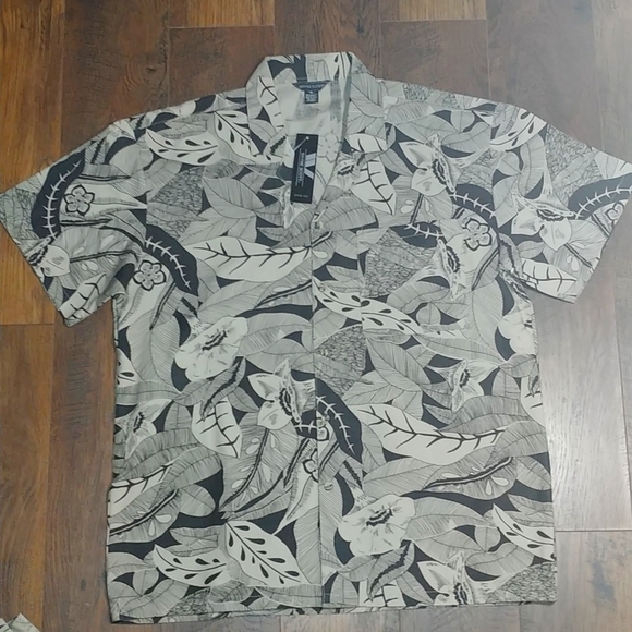 Wayne Scott Top/Bottom Wear, Size- XL & S,  Color- Multicolor - Picture 2 of 7